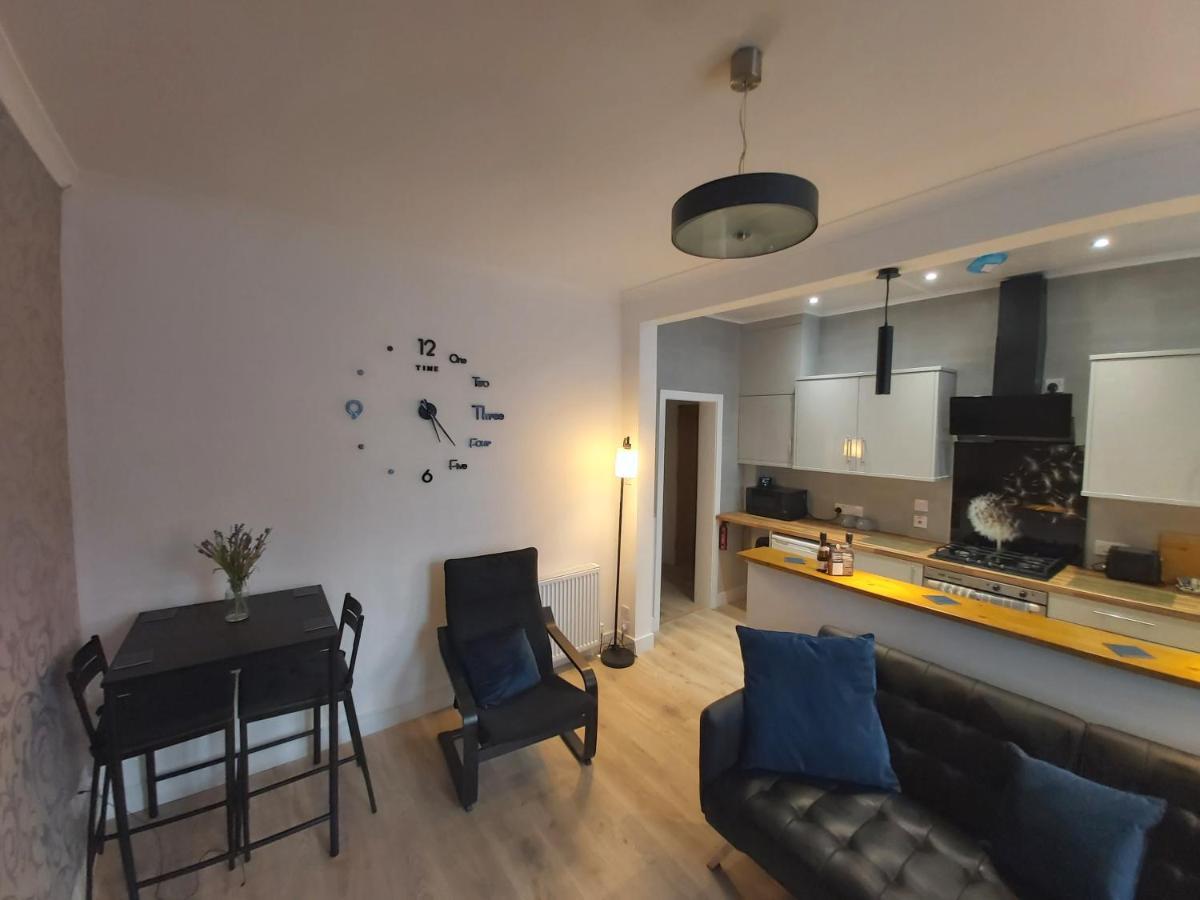 One Bedroom Flat, Very Close To Town Center. Oban Exterior photo